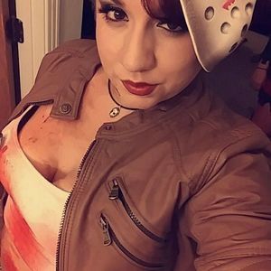 Meet your Posher, Carmen